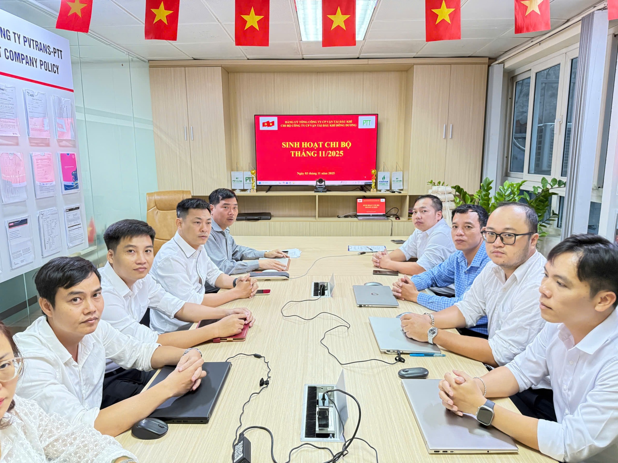 2123456789101112131415161718192021222324252627282930 2123456789101112131415161718192021222324252627282930