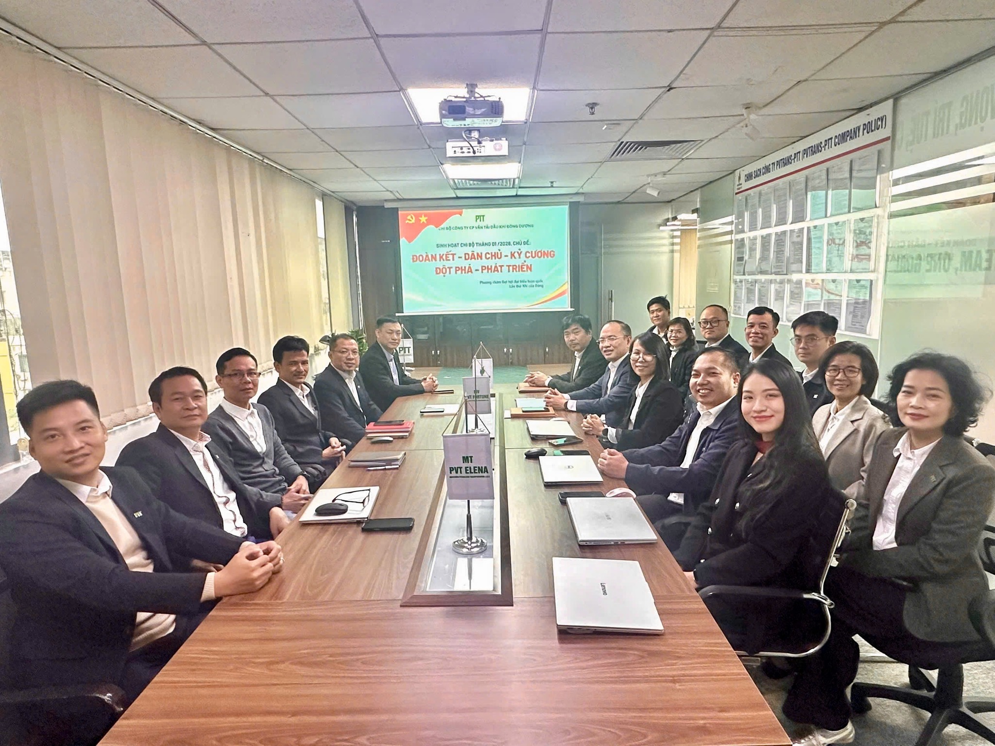 2123456789101112131415161718192021222324252627282930313233