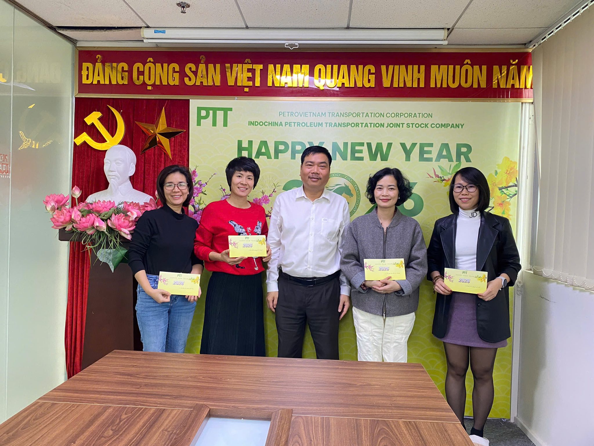 6123456789101112131415161718192021222324 6123456789101112131415161718192021222324