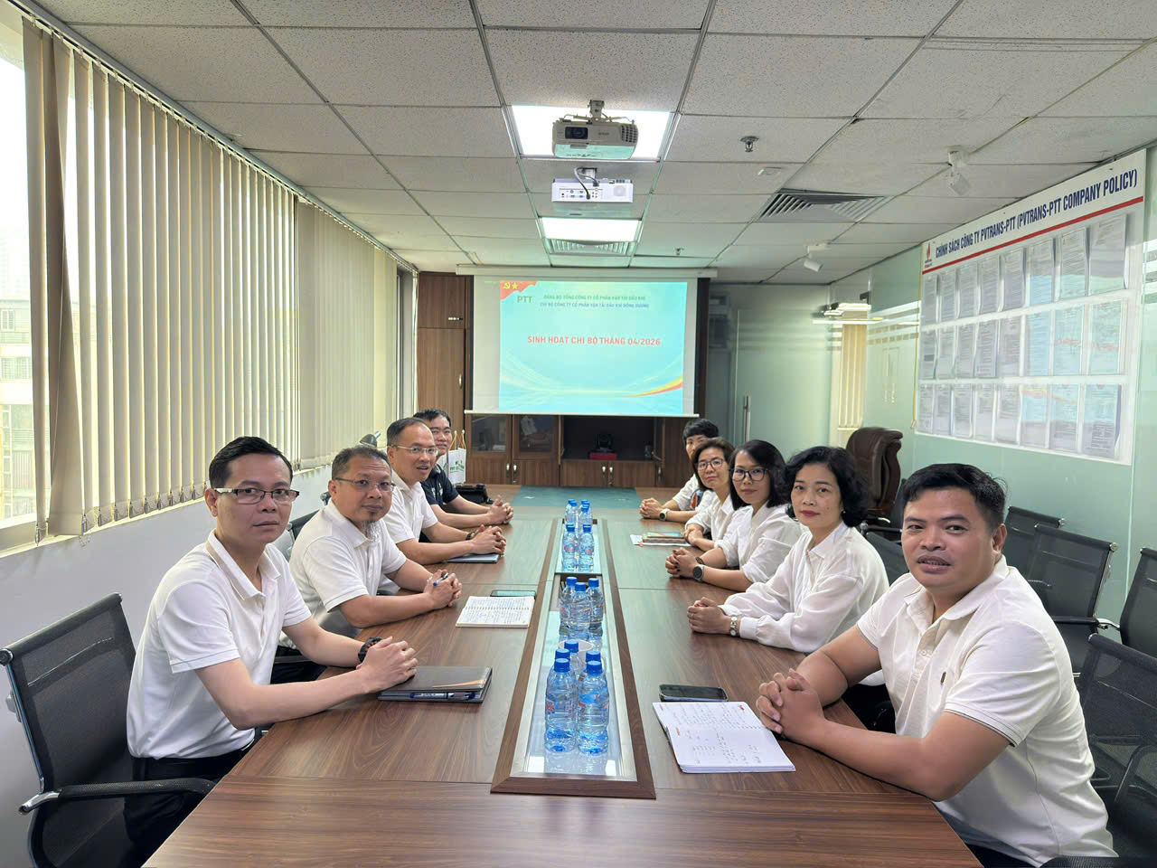 664779912122387032616009509811070326616692896n