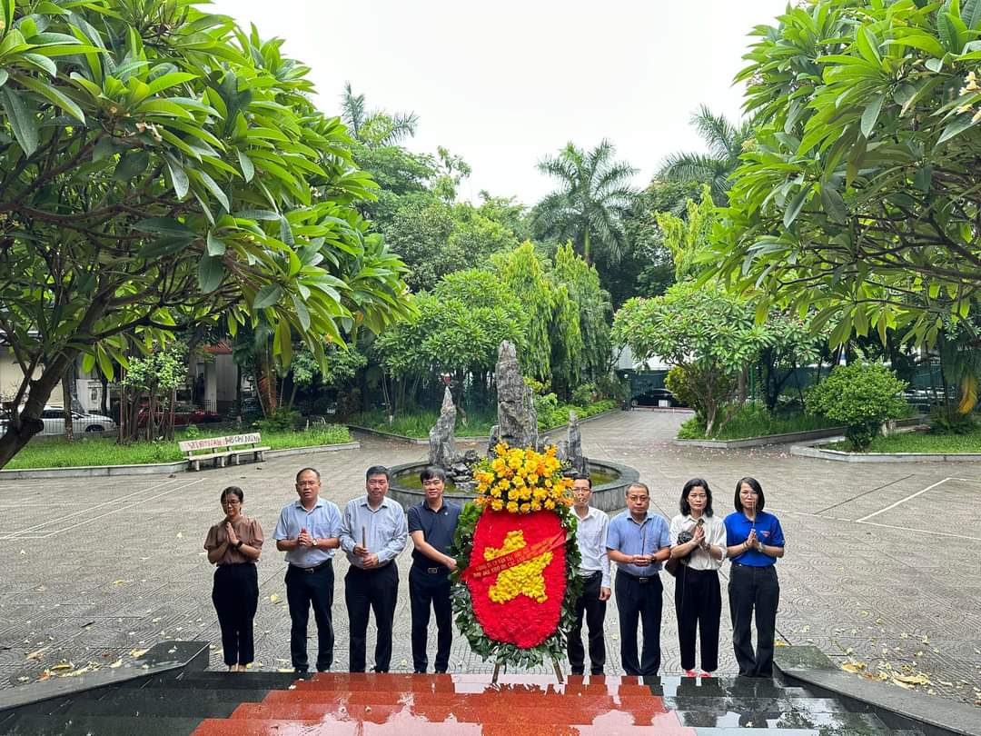 HOẠT ĐỘNG TRI ÂN CÁC ANH HÙNG THƯƠNG BINH, LIỆT SĨ NHÂN NGÀY 27/7/2024