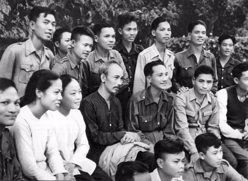 LỜI BÁC - CHỦ TỊCH HỒ CHÍ MINH DẠY NGÀY NÀY NĂM XƯA 10/6/1949