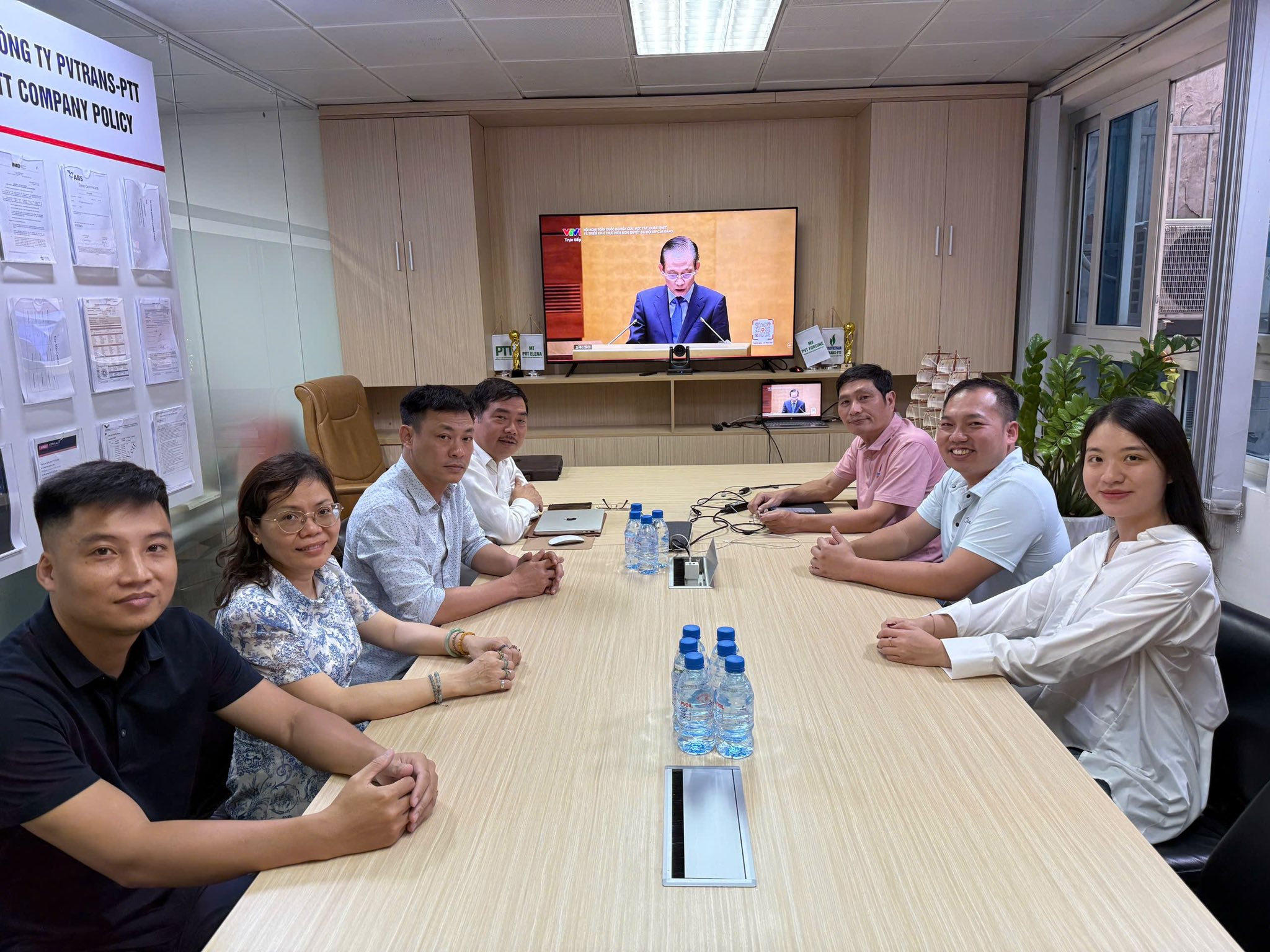 PVTRANS PTT THAM DỰ HỘI NGHỊ HỌC TẬP, QUÁN TRIỆT NGHỊ QUYẾT ĐẠI HỘI ĐẢNG LẦN THỨ XIV