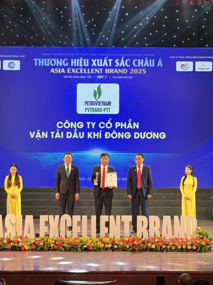 PVTRANS-PTT VINH DỰ ĐÓN NHẬN HAI GIẢI THƯỞNG DANH GIÁ TẠI “ASIA EXCELLENT BRAND 2025”